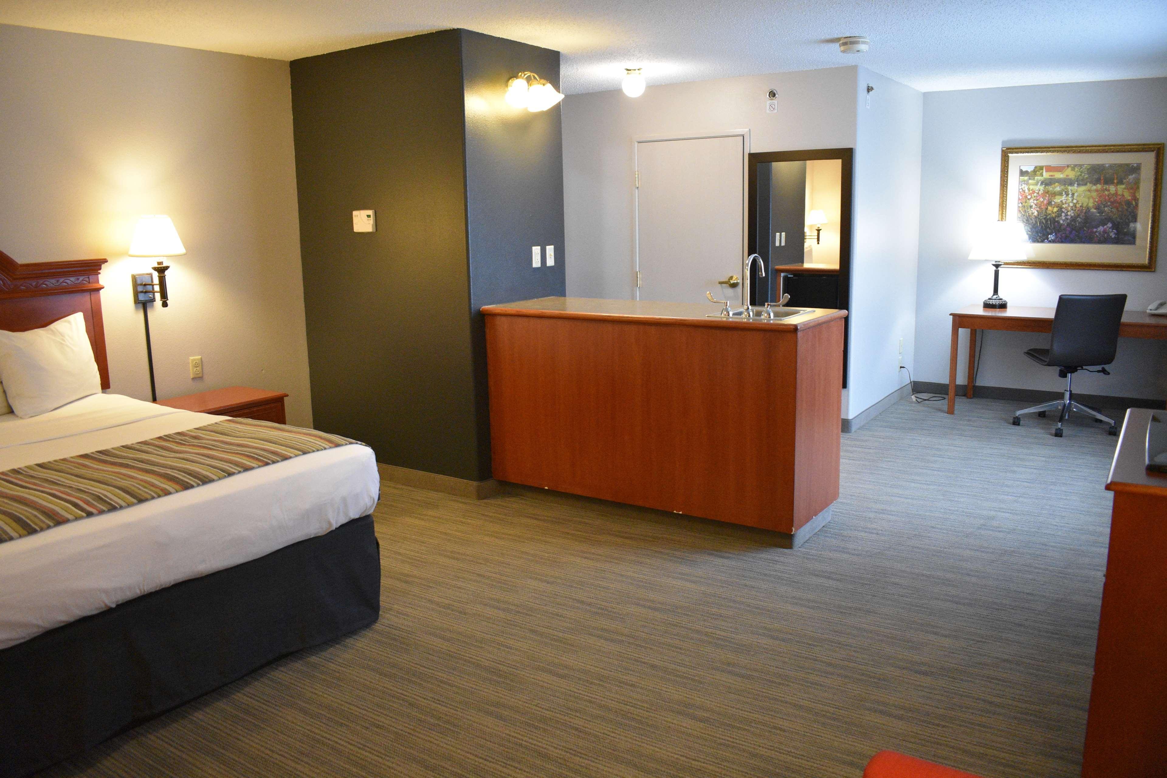 Country & By Radisson, Northwood, Ia Hotel
